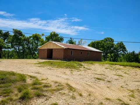 1264 RedMoore Road