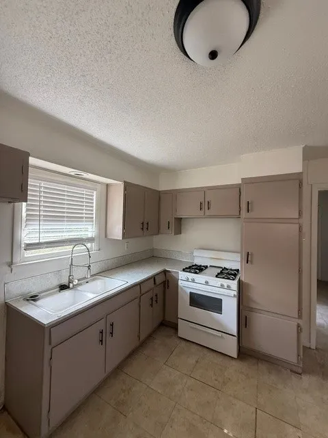 917 Danville Drive Abilene, TX 79603