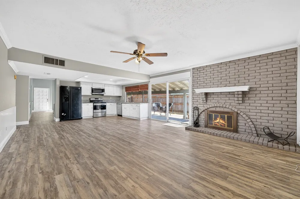 247 Woodhurst Drive Coppell, TX 75019