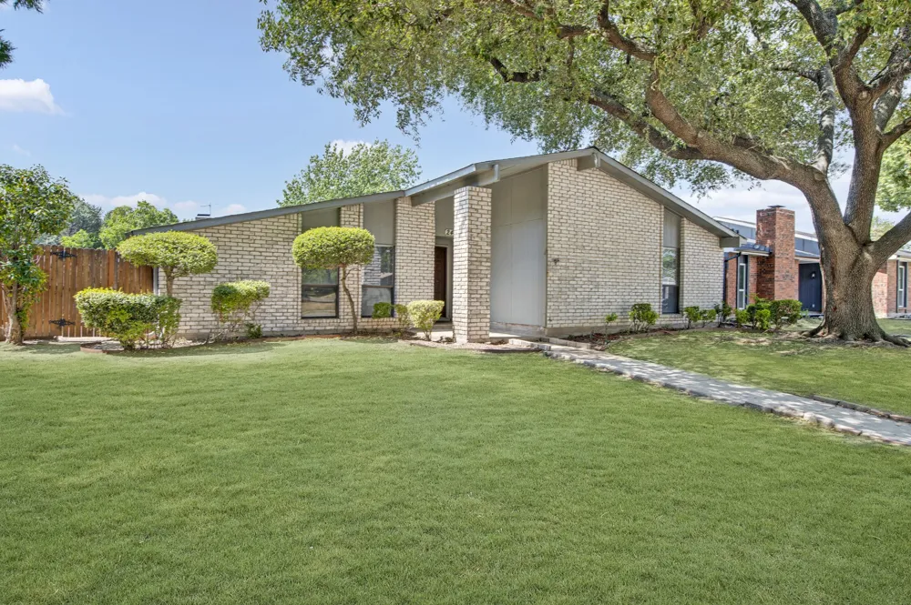 247 Woodhurst Drive Coppell, TX 75019