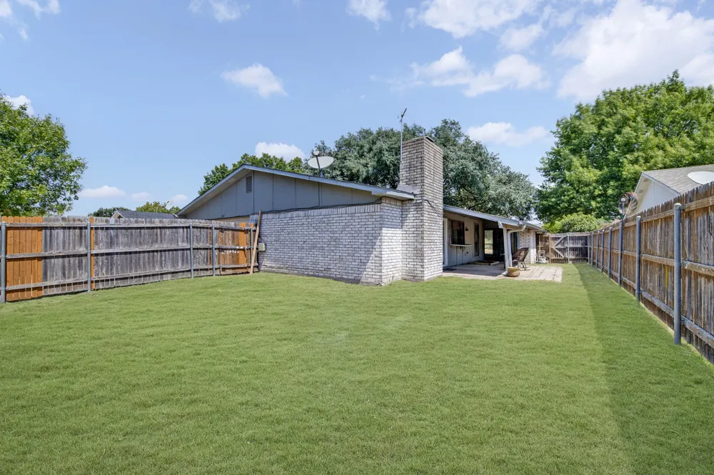 247 Woodhurst Drive Coppell, TX 75019