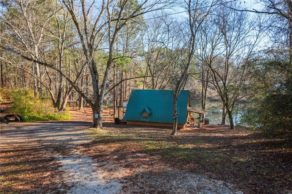 242 Eaton Road Jasper, GA 30143