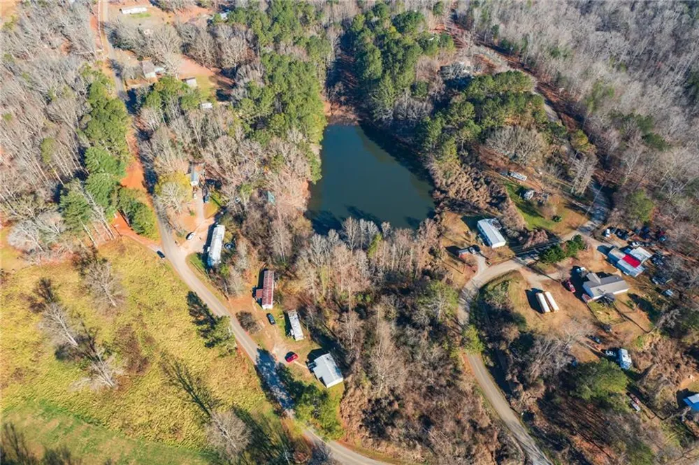 242 Eaton Road Jasper, GA 30143