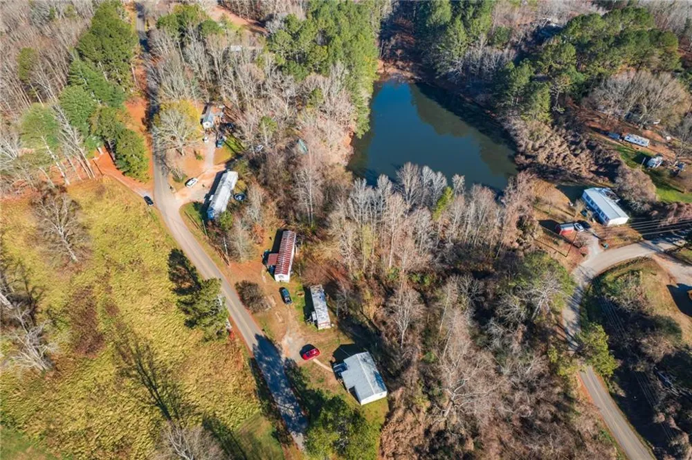 242 Eaton Road Jasper, GA 30143