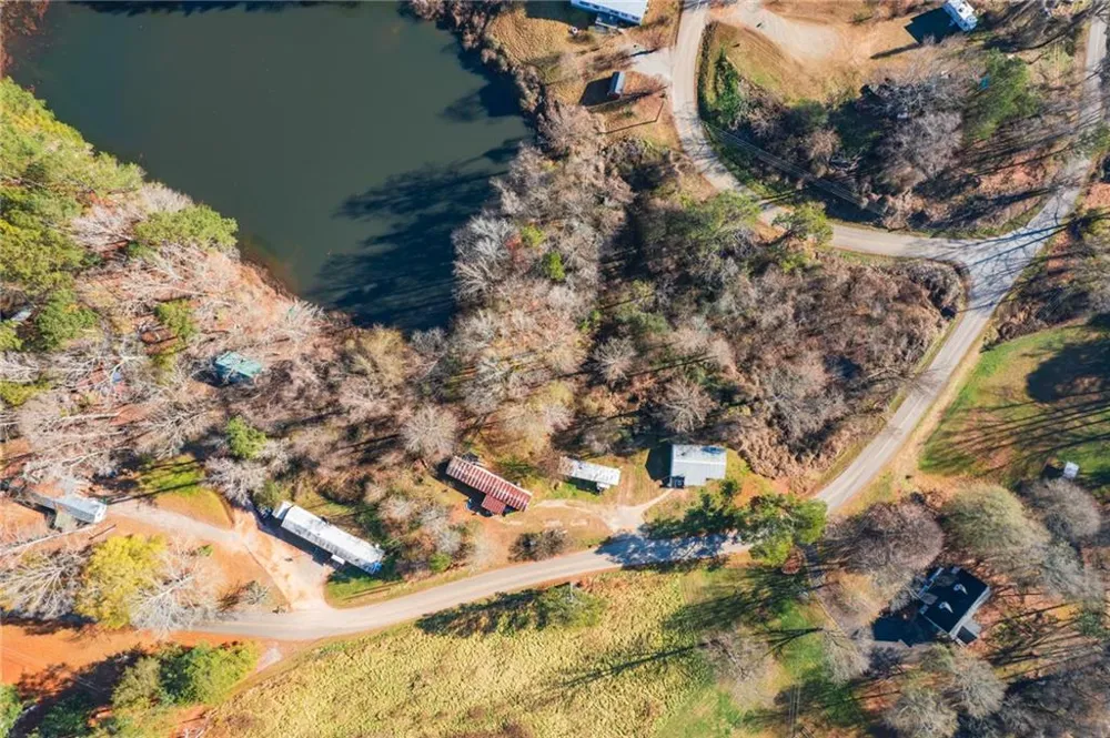 242 Eaton Road Jasper, GA 30143