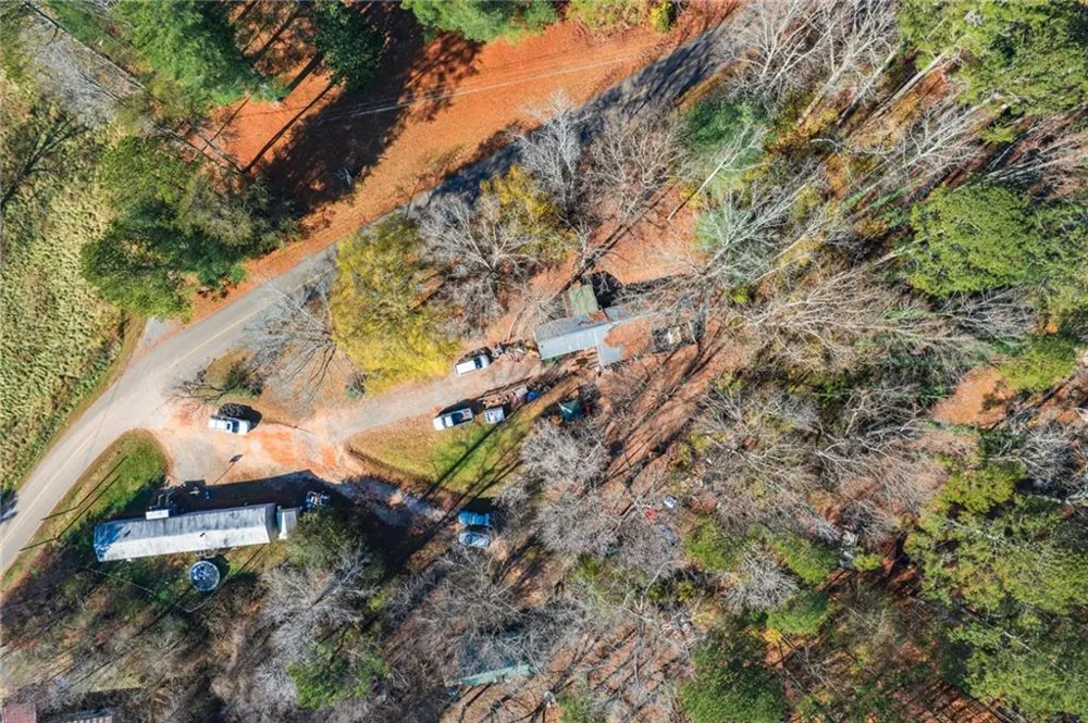 242 Eaton Road Jasper, GA 30143