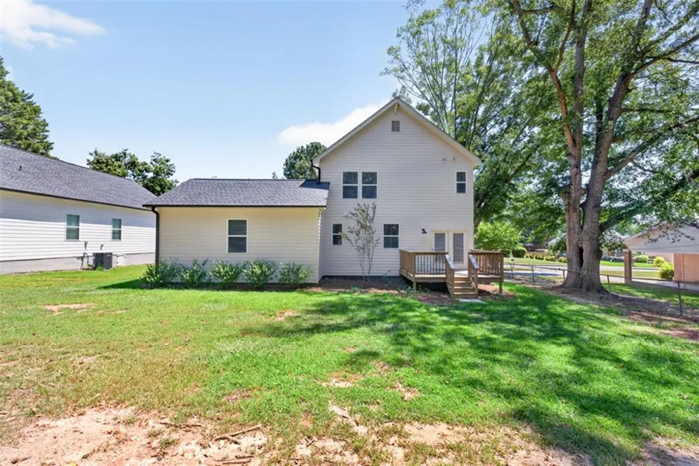 125 E 5th Street Monroe, GA 30655