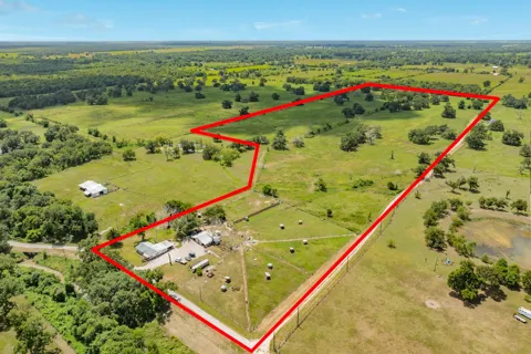 438 County Road 164