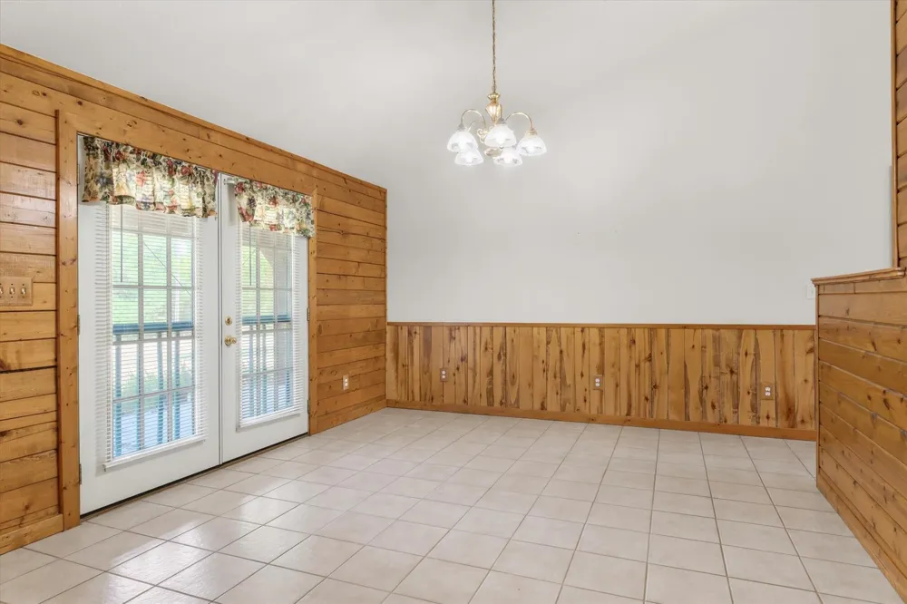 9150 State Highway 198 Canton, TX 75103
