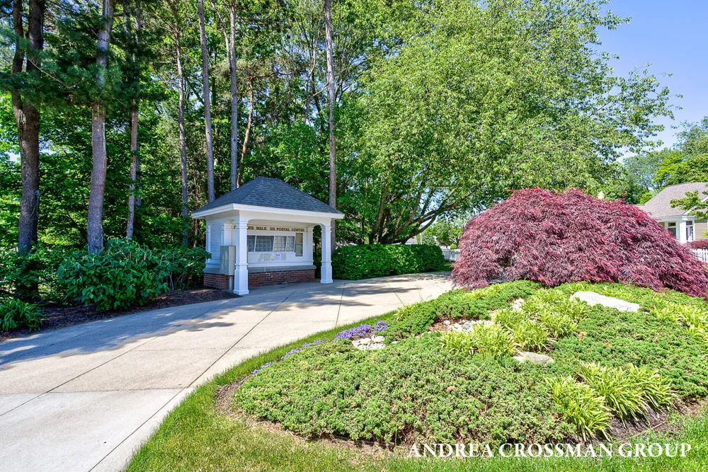 18124 Newgate Lane #17 Spring Lake, MI 49456