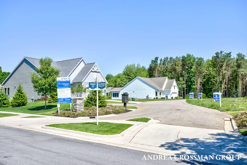 18124 Newgate Lane #17 Spring Lake, MI 49456