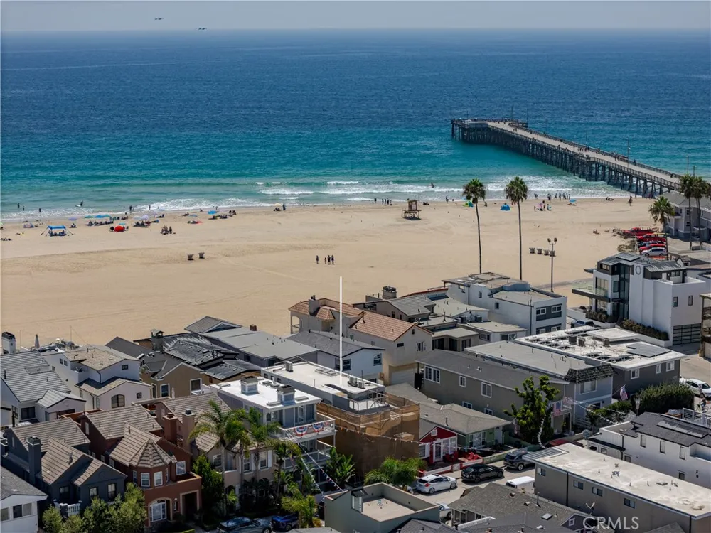 1913 Court Street Newport Beach, CA 92663
