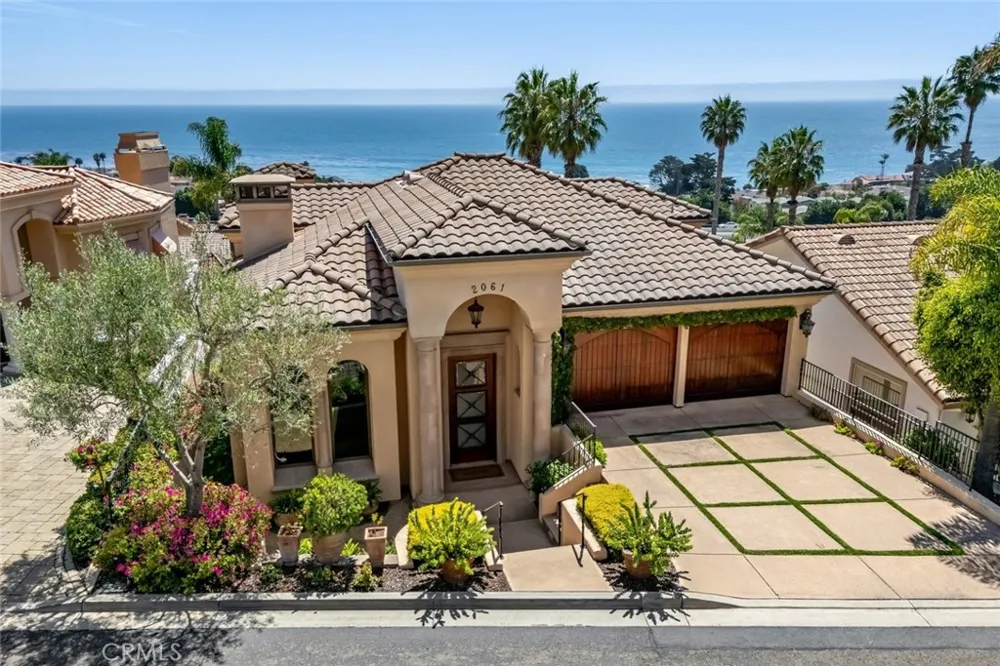 2061 Costa Brava Pismo Beach, CA 93449