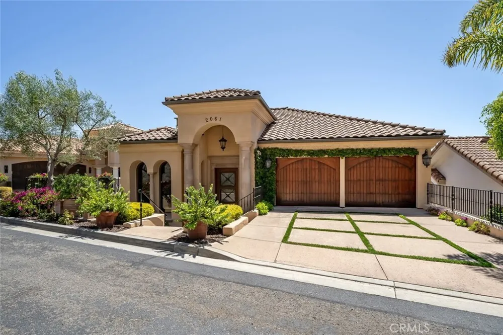 2061 Costa Brava Pismo Beach, CA 93449