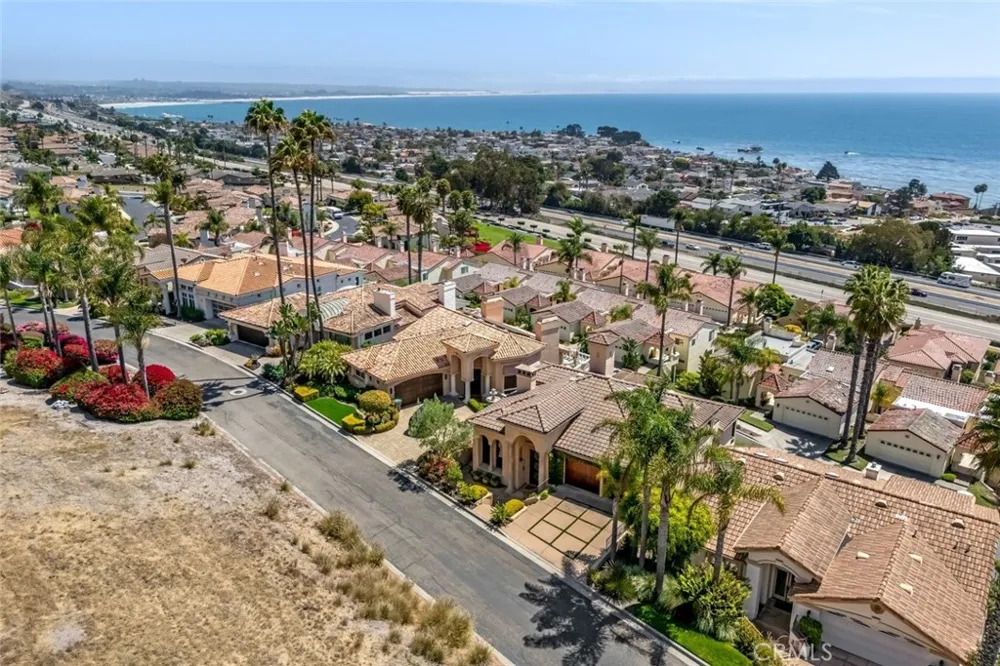 2061 Costa Brava Pismo Beach, CA 93449