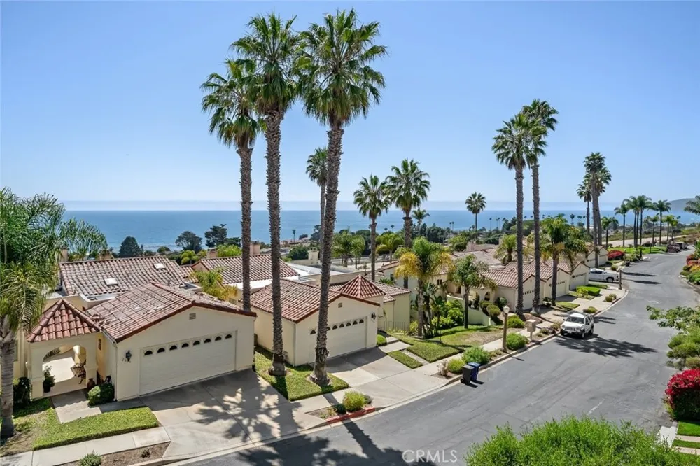2061 Costa Brava Pismo Beach, CA 93449