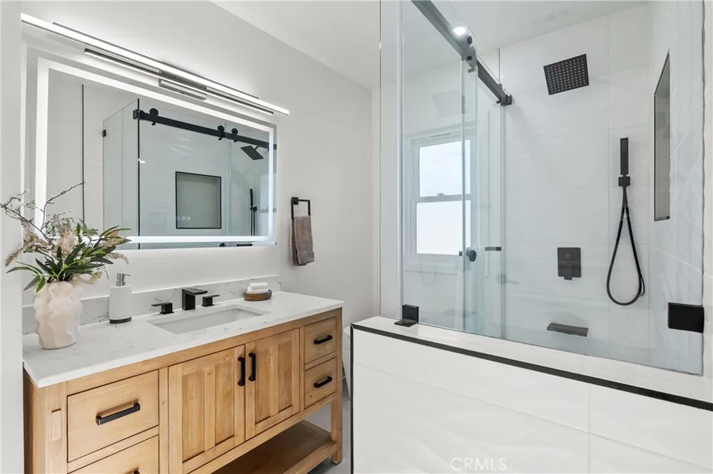 5150 E Brittain St Long Beach, CA 90808