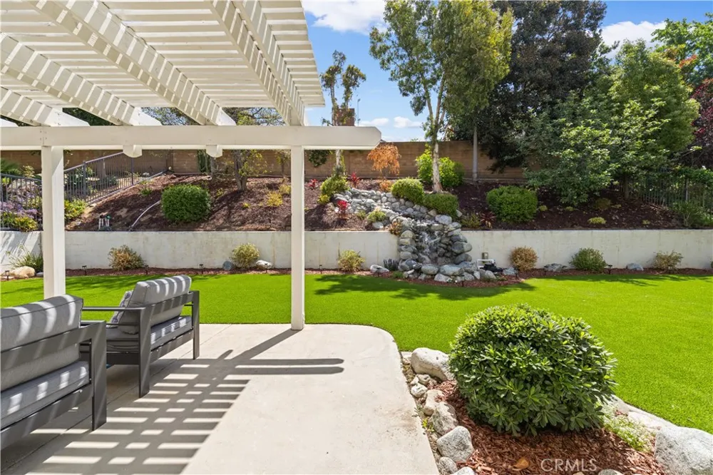 5776 Parkcrest Dr La Verne, CA 91750