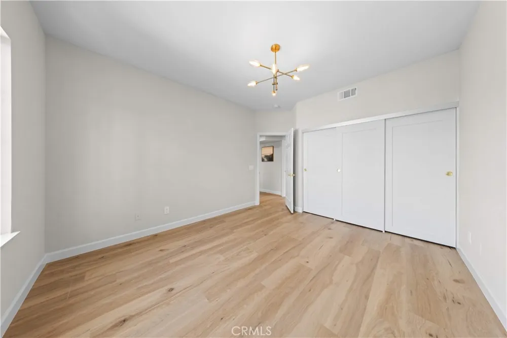 5776 Parkcrest Dr La Verne, CA 91750