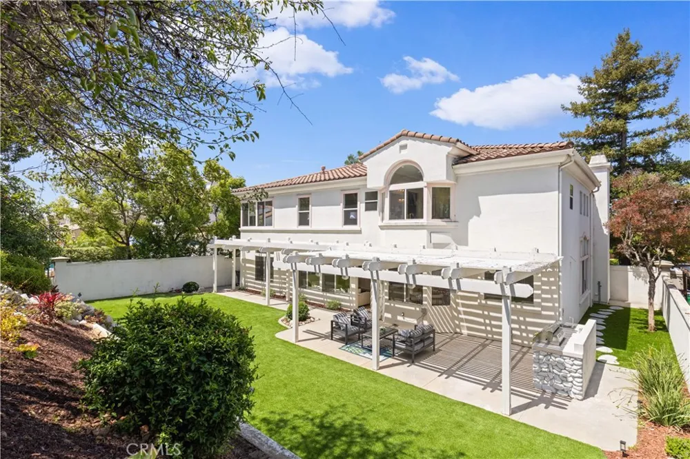 5776 Parkcrest Dr La Verne, CA 91750