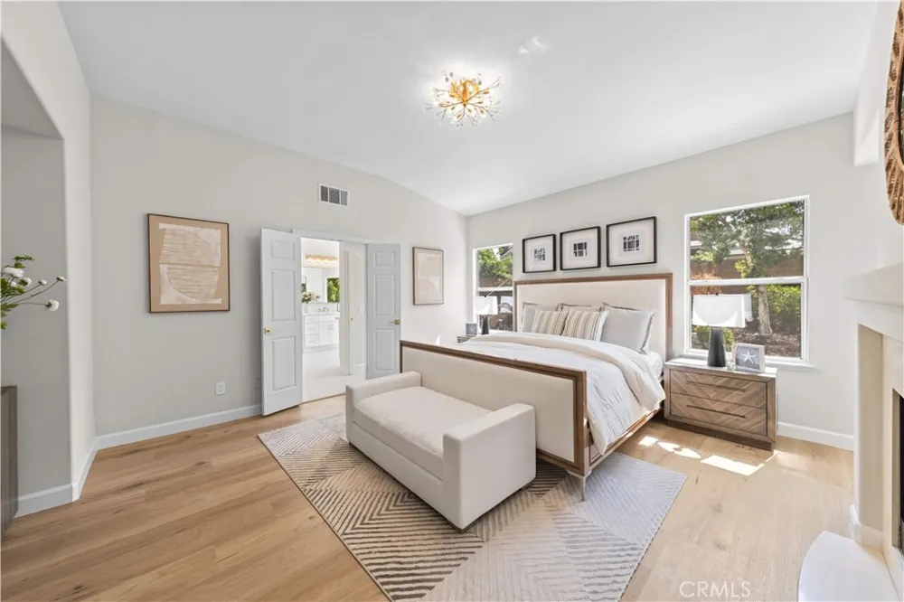 5776 Parkcrest Dr La Verne, CA 91750