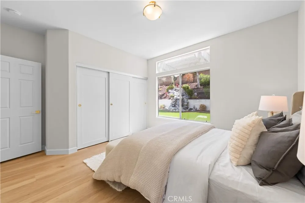 5776 Parkcrest Dr La Verne, CA 91750