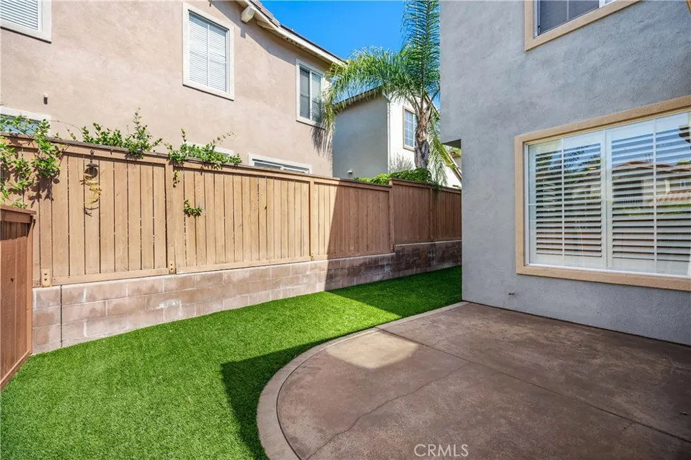 18 Kyle Court Ladera Ranch, CA 92694