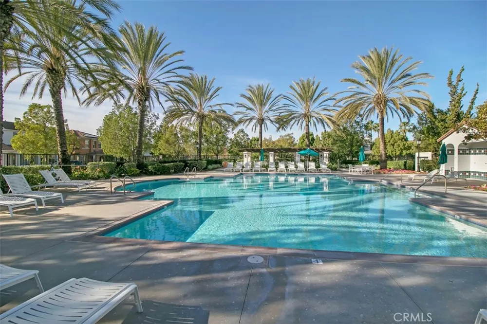 18 Kyle Court Ladera Ranch, CA 92694