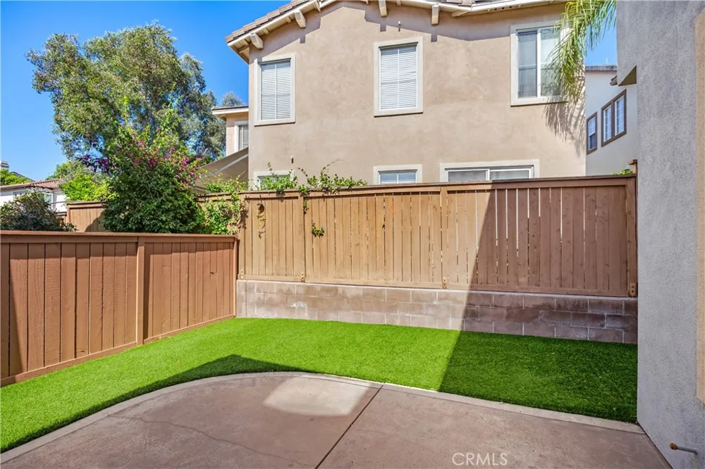 18 Kyle Court Ladera Ranch, CA 92694