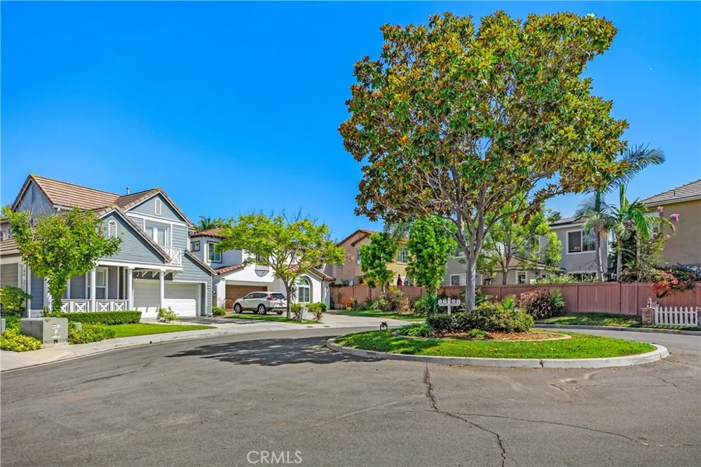 18 Kyle Court Ladera Ranch, CA 92694
