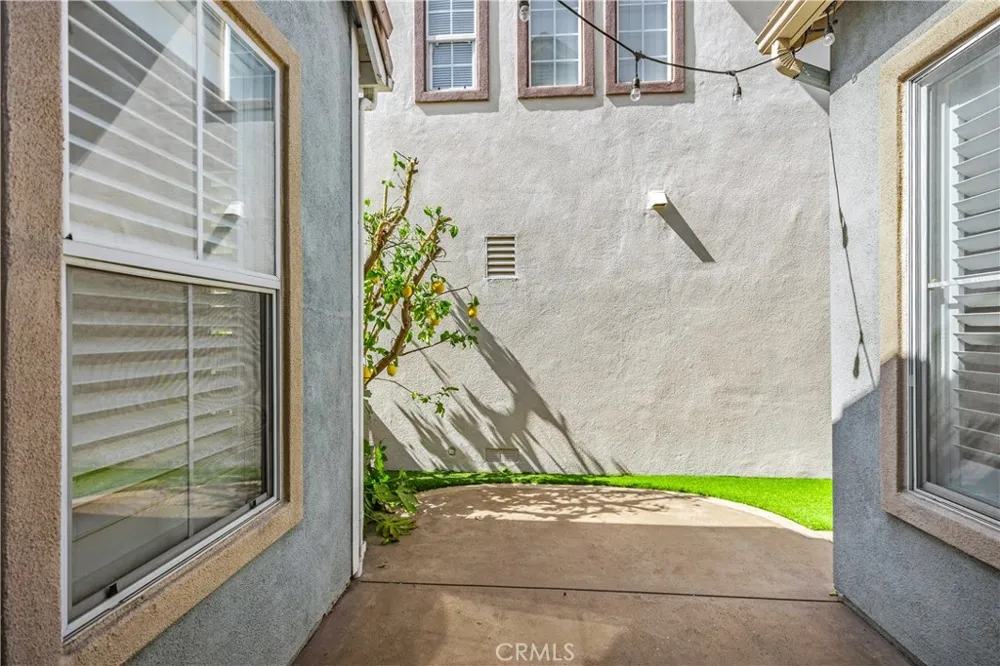 18 Kyle Court Ladera Ranch, CA 92694