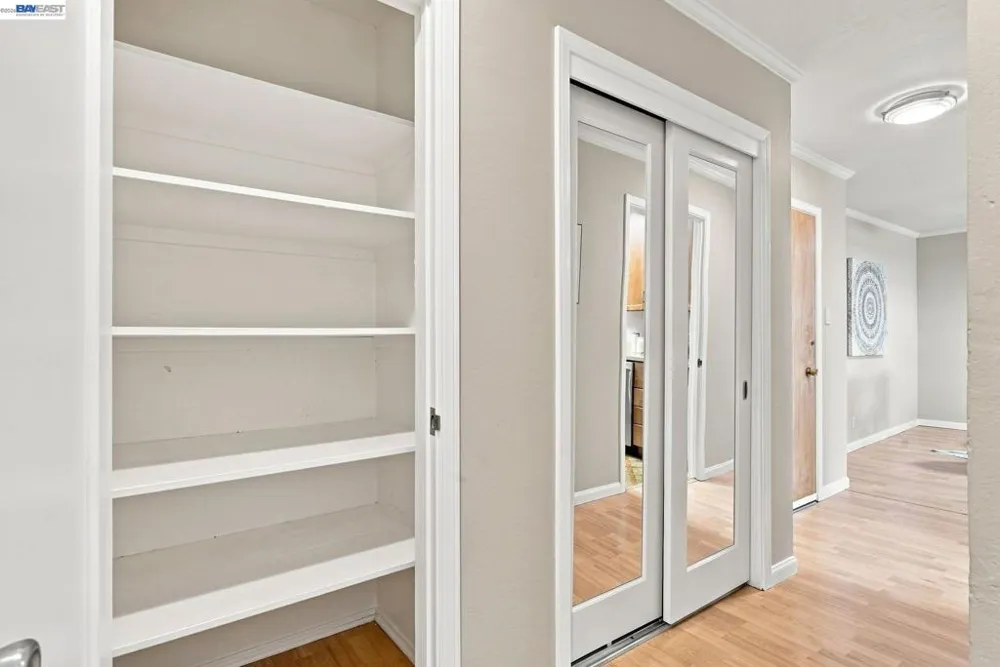 2137 Otis Dr #101 Alameda, CA 94501