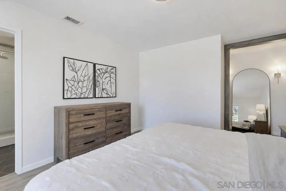 6930 Bruce Ct La Mesa, CA 91942