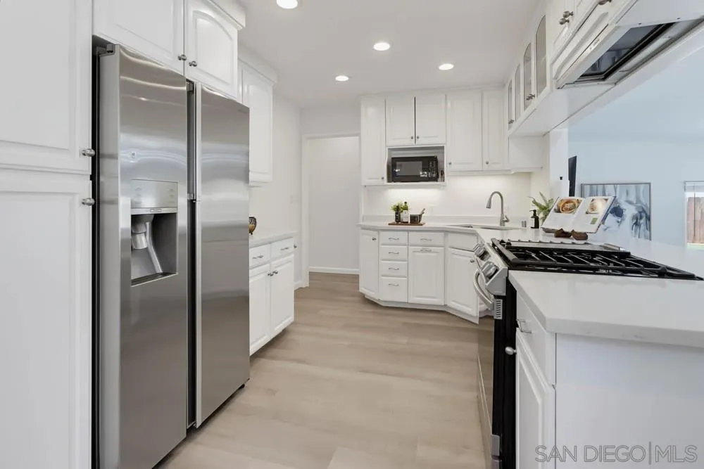 6930 Bruce Ct La Mesa, CA 91942