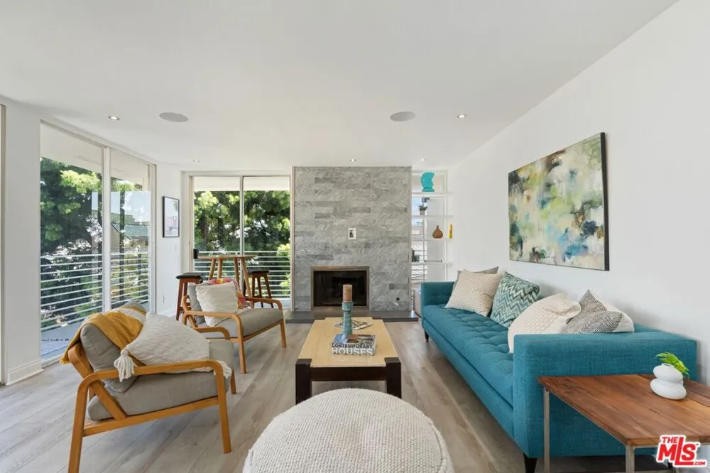 1129 Larrabee Street #8 West Hollywood, CA 90069