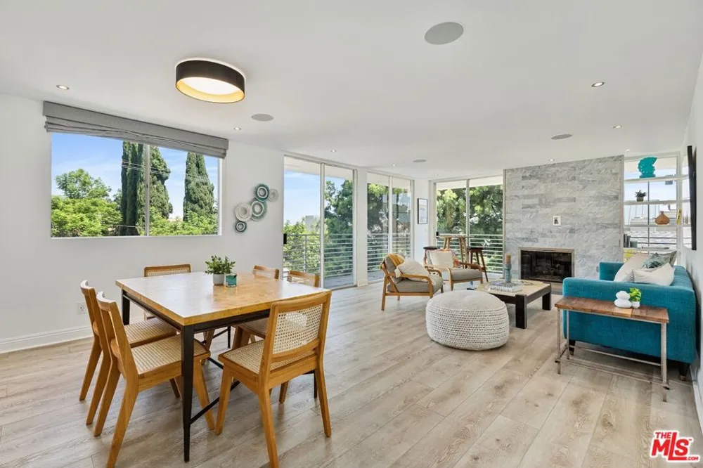1129 Larrabee Street #8 West Hollywood, CA 90069