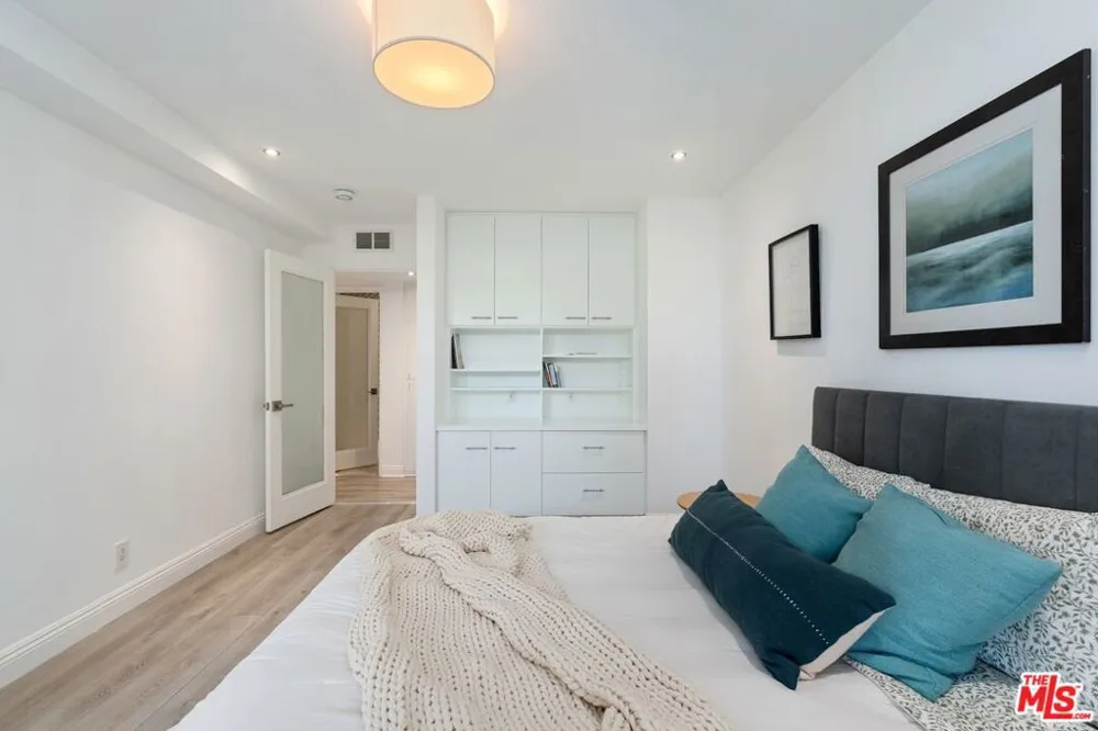 1129 Larrabee Street #8 West Hollywood, CA 90069