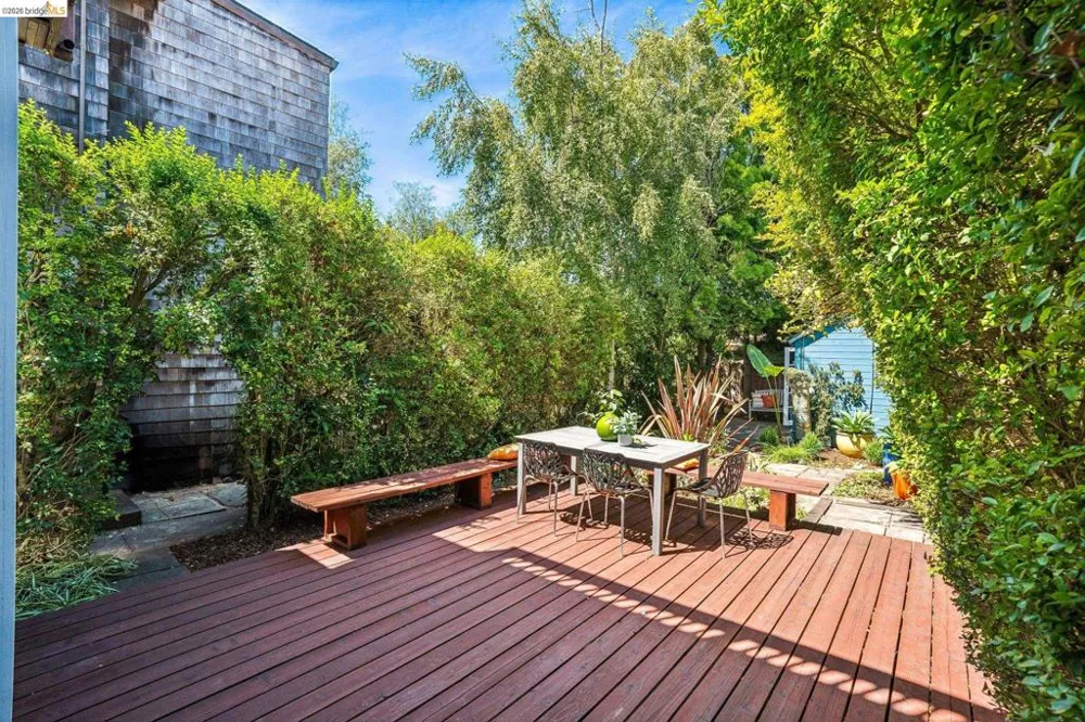 1204 Neilson St Berkeley, CA 94706