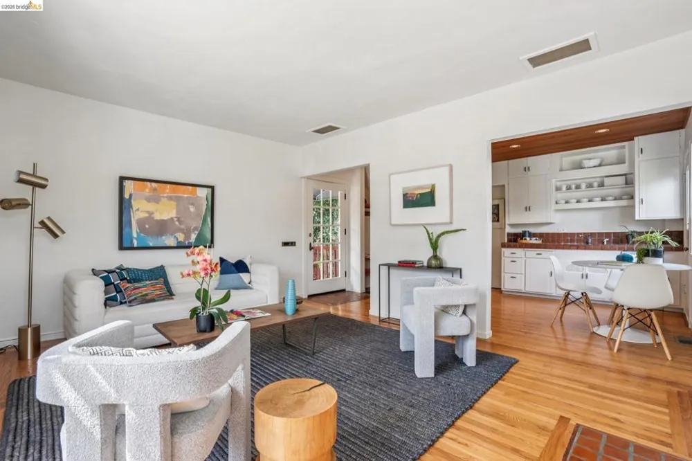 1204 Neilson St Berkeley, CA 94706