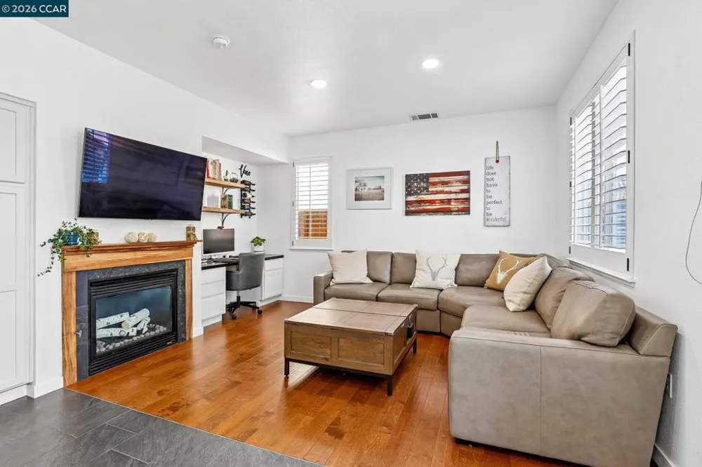 614 Rock Rose Way Richmond, CA 94806