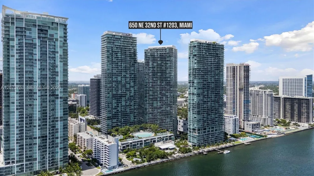 650 NE 32nd St #1203 Miami, FL 33137