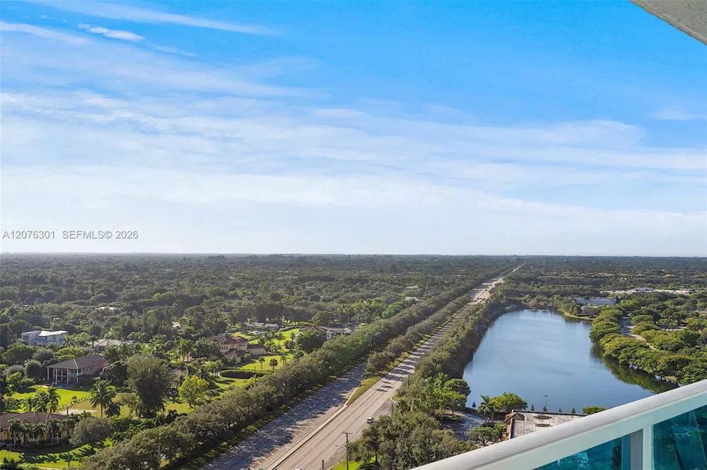 2641 Flamingo Rd #2205N Sunrise, FL 33323