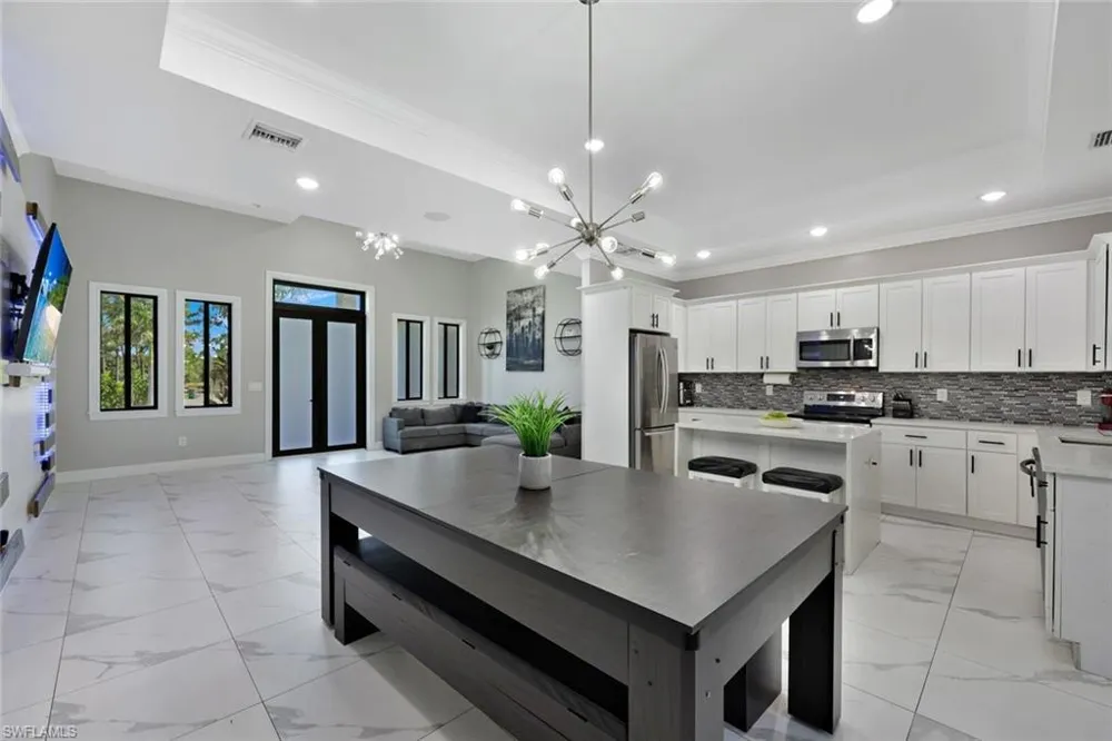3362 56th Avenue NE Naples, FL 34120