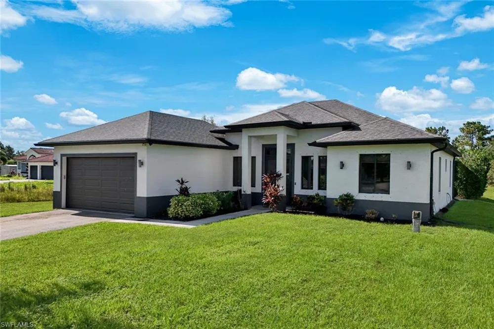 3362 56th Avenue NE Naples, FL 34120