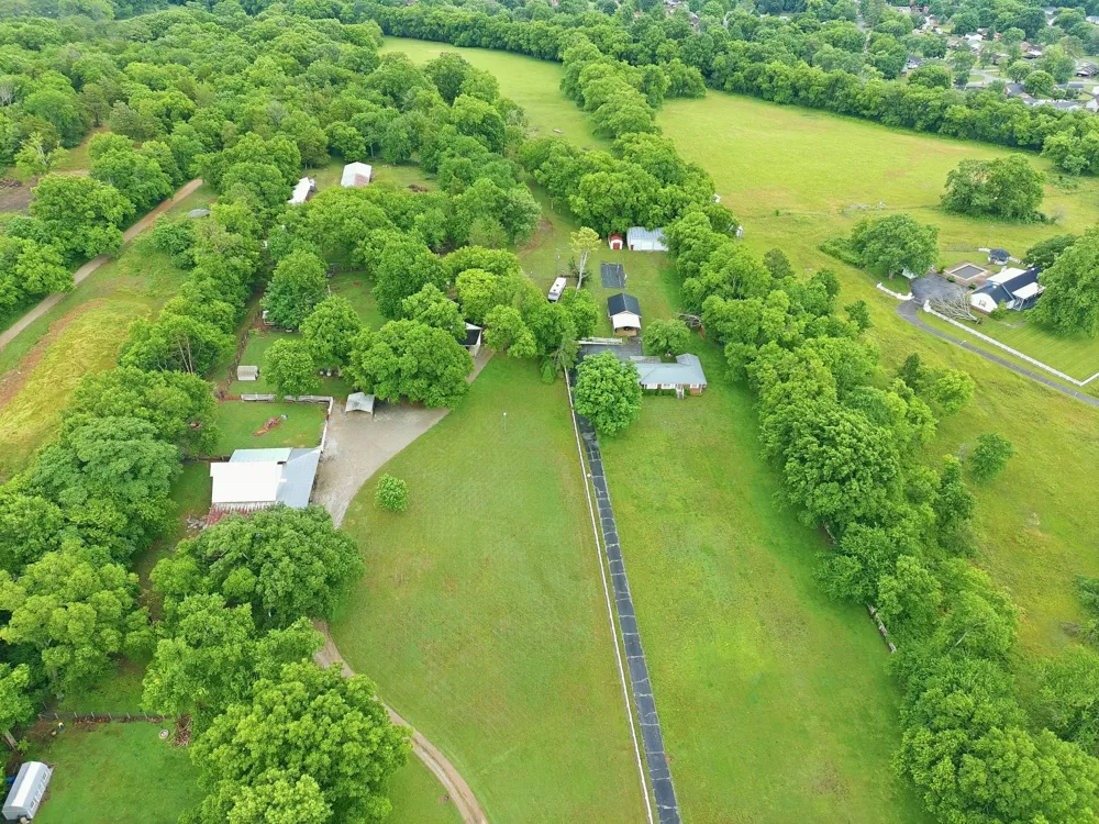6222 Cayce Lane Columbia, TN 38401