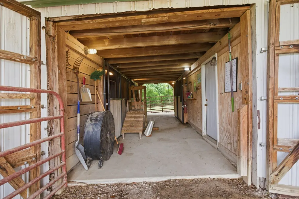 6222 Cayce Lane Columbia, TN 38401