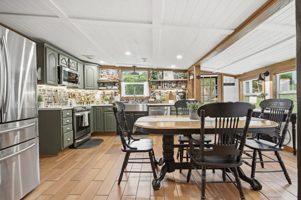 6222 Cayce Lane Columbia, TN 38401