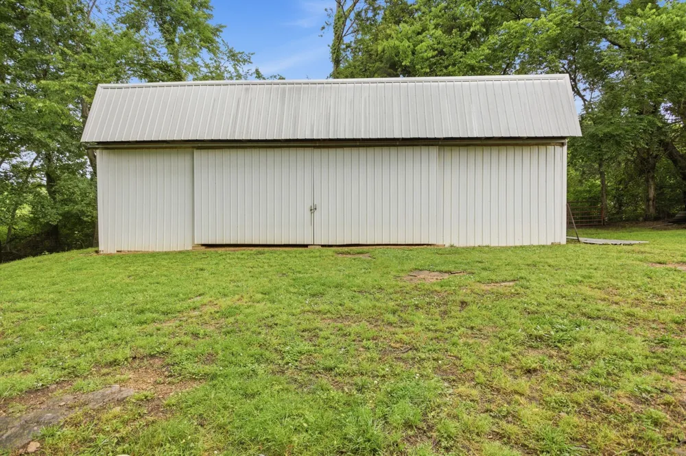 6222 Cayce Lane Columbia, TN 38401