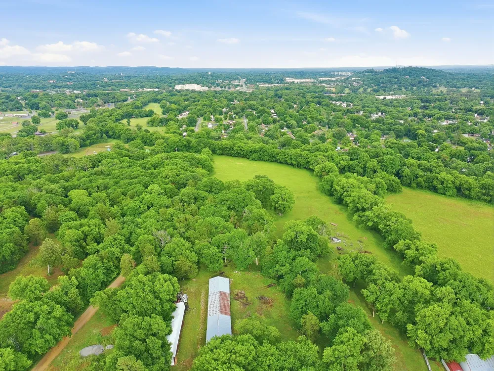 6222 Cayce Lane Columbia, TN 38401