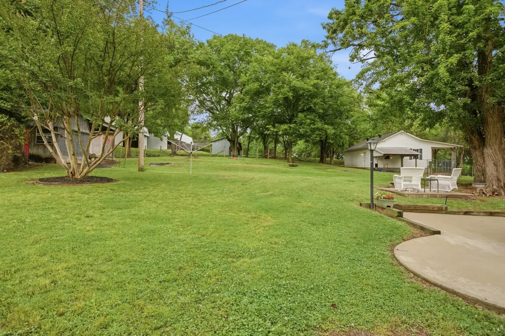 6222 Cayce Lane Columbia, TN 38401